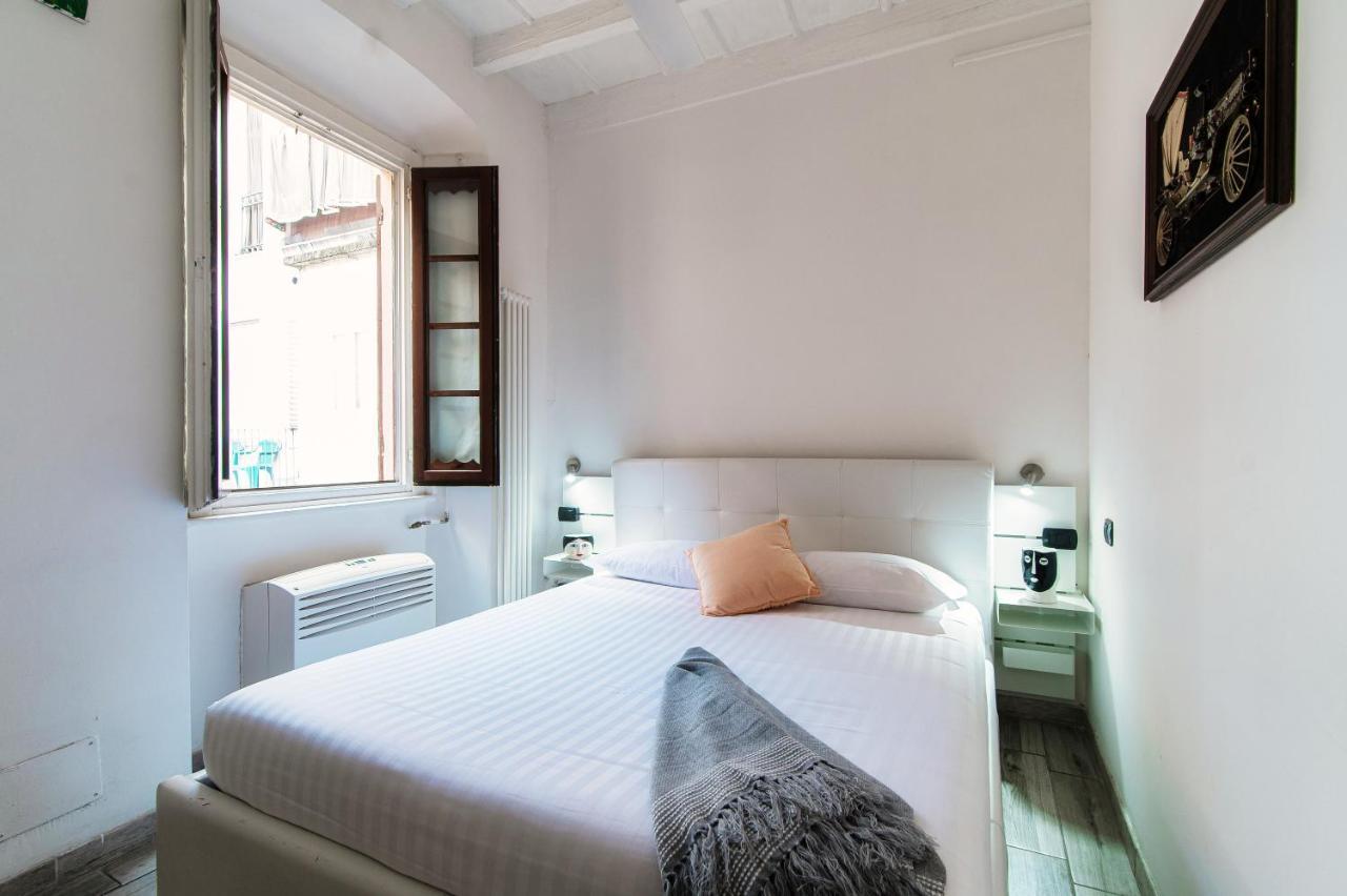 Joivy Al Duomo Guest House Como Exterior foto