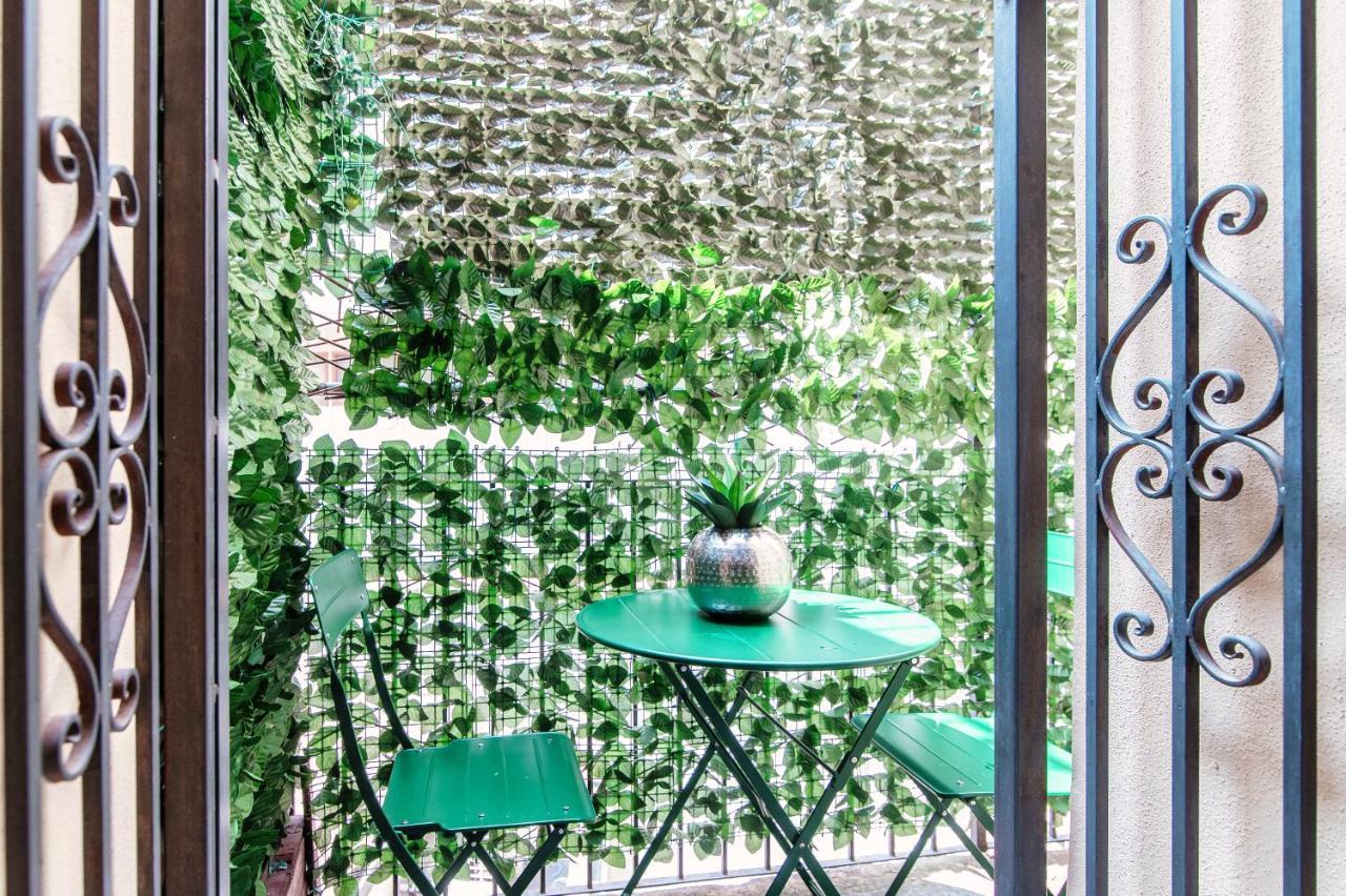 Joivy Al Duomo Guest House Como Exterior foto