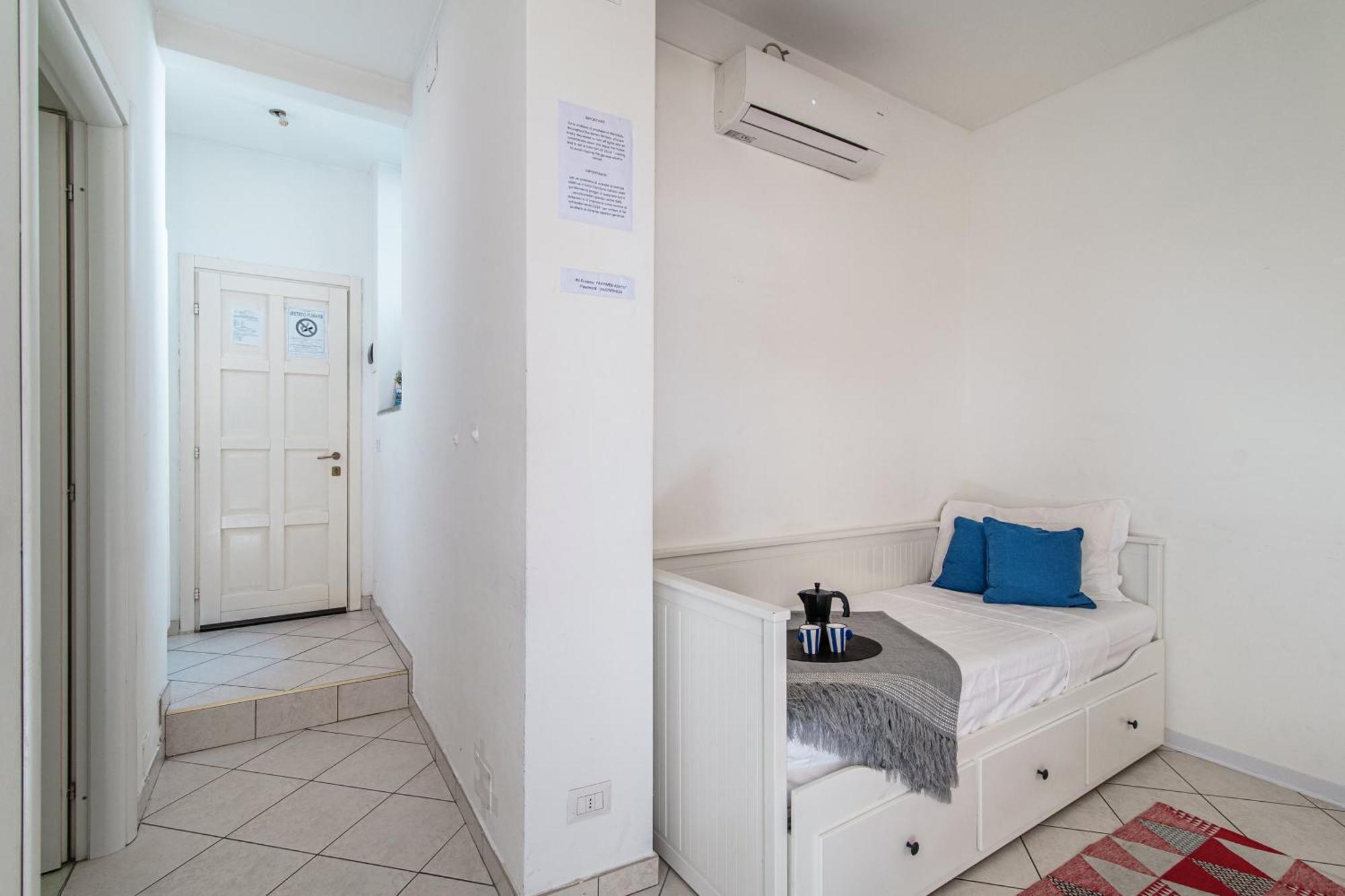 Joivy Al Duomo Guest House Como Exterior foto