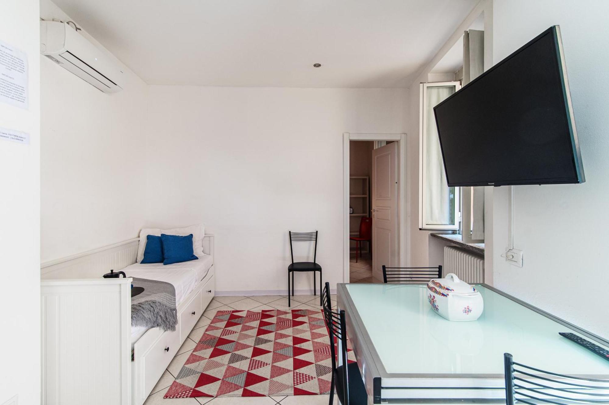 Joivy Al Duomo Guest House Como Exterior foto